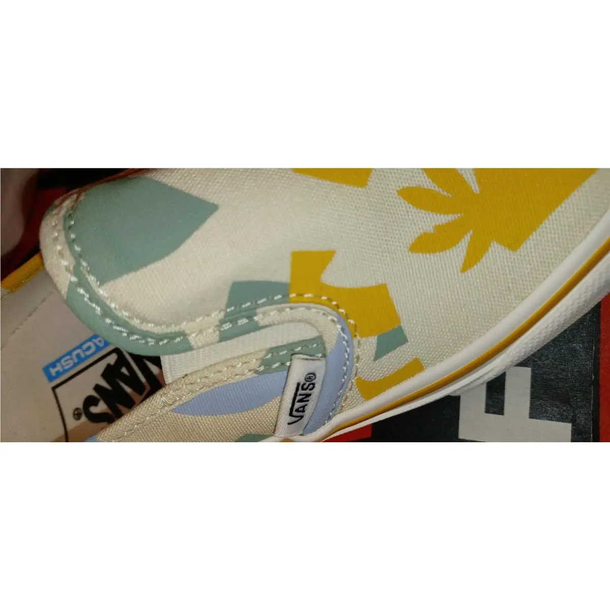 Vans shoes - Leila Hurst - Leila Hurst - VN0A3MVDXMK - Multicolor 3