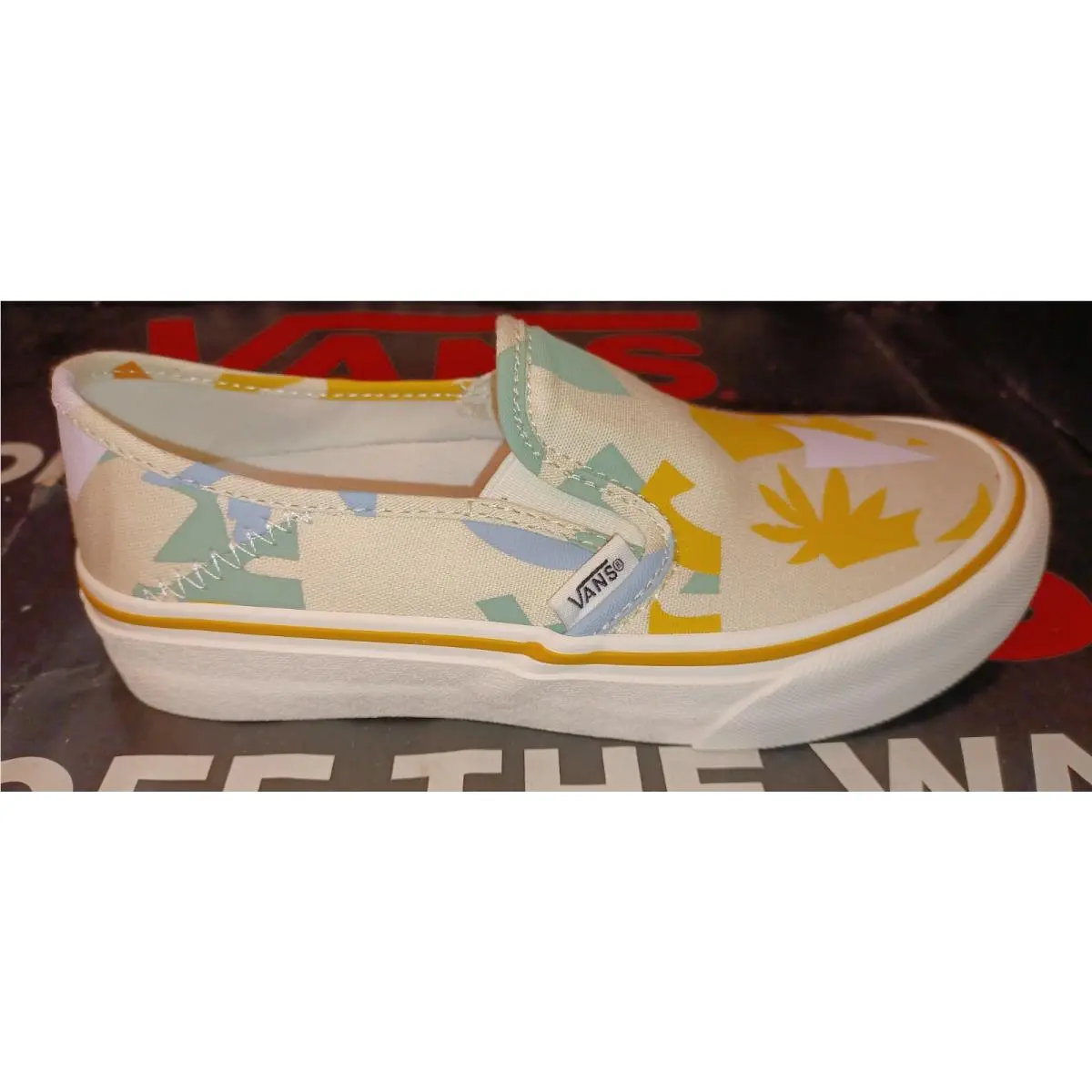 Vans shoes - Leila Hurst - Leila Hurst - VN0A3MVDXMK - Multicolor 11