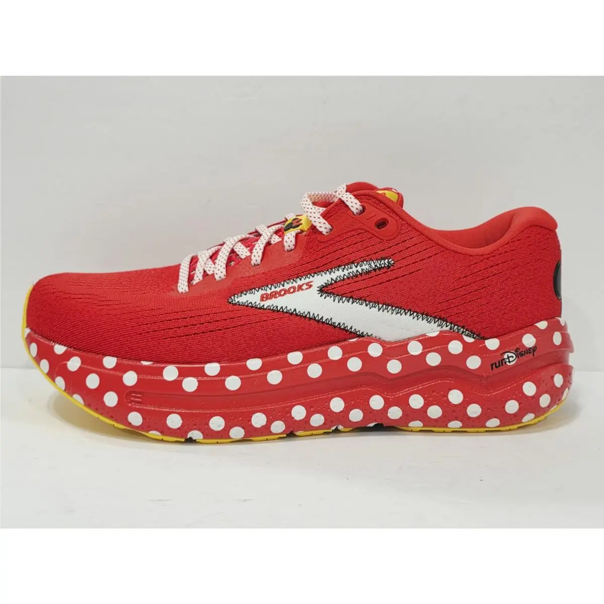 Brooks shoes - Brooks Ghost Max 2 Minnie Mouse - 110507 2E 608 - Multi-Color (UPC: 195394710151) 19
