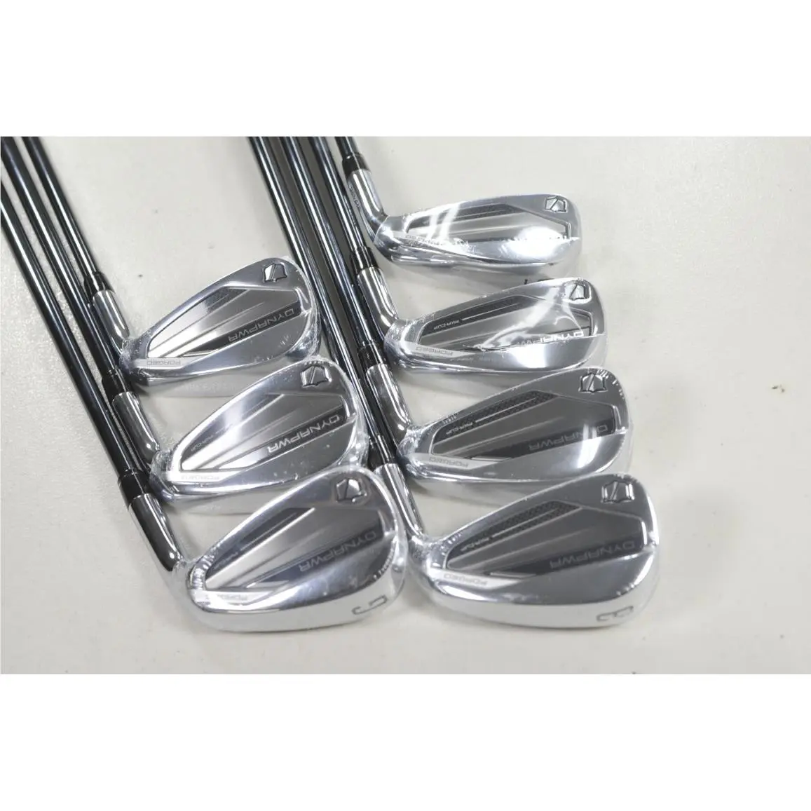 Wilson Dynapwr Forged 2026 5-PW GW Iron Set Regular Flex 70g RH Graphite 222395