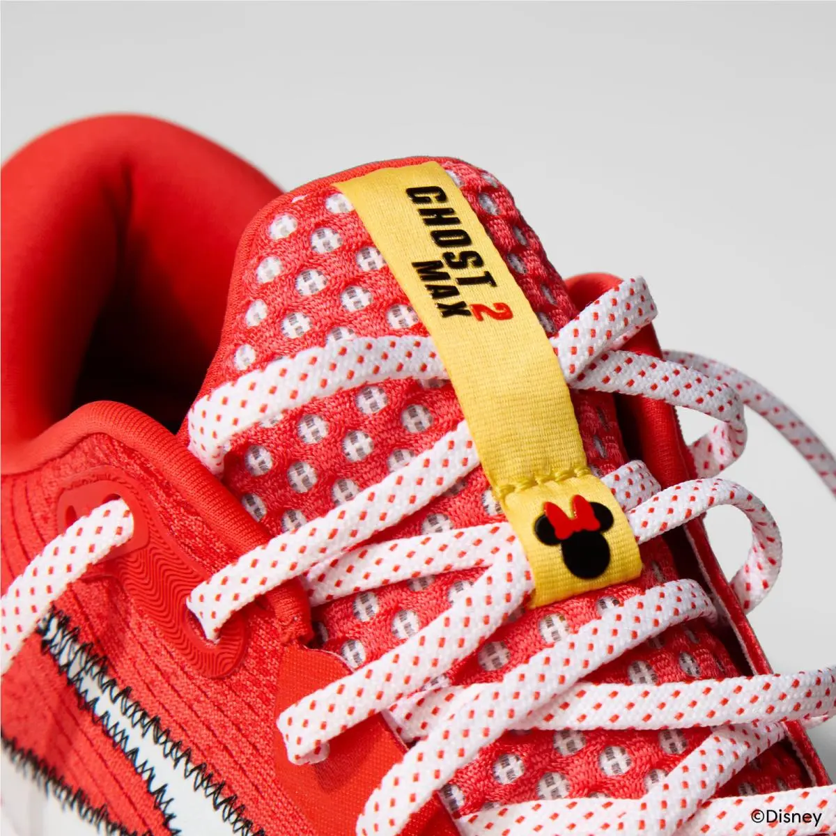 Brooks shoes - Brooks Ghost Max 2 x Disney Minnie Mouse - 1105071D608 - Red 4