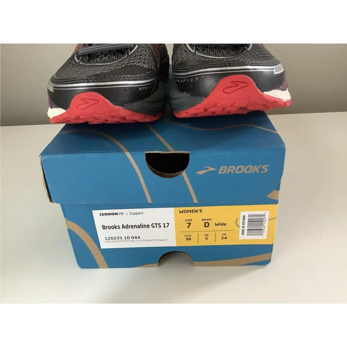 Brooks shoes - Brooks Adrenaline - Adrenaline - Gray 3
