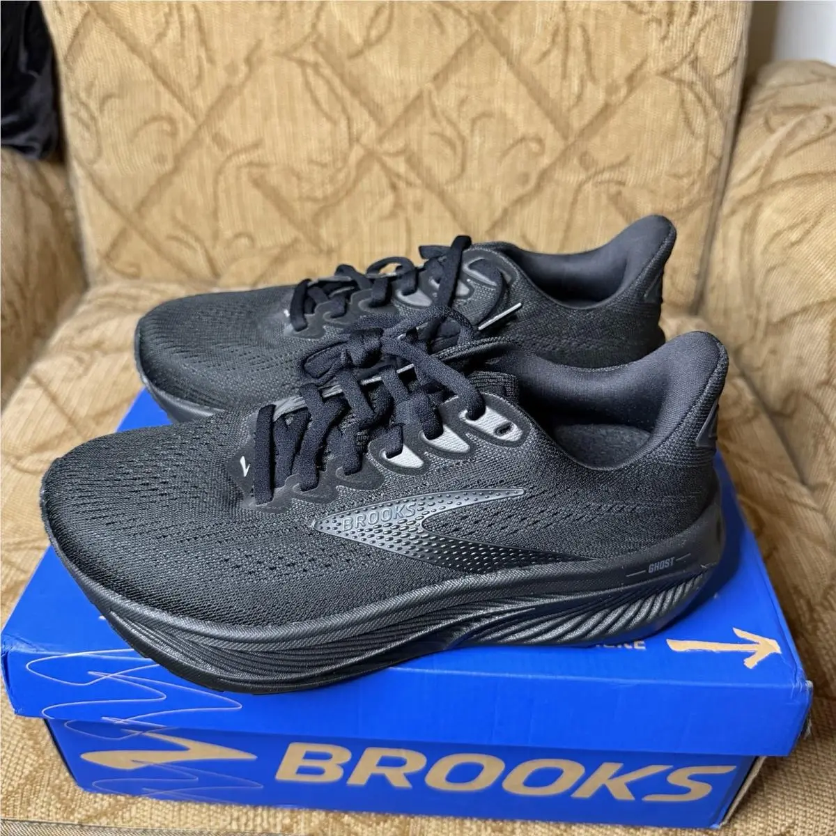 Brooks Ghost 17 Women`s Size 6 2E Extra Wide Running Shoes Black