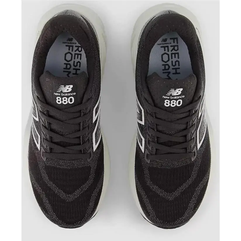 New Balance shoes - New Balance - Black White 2