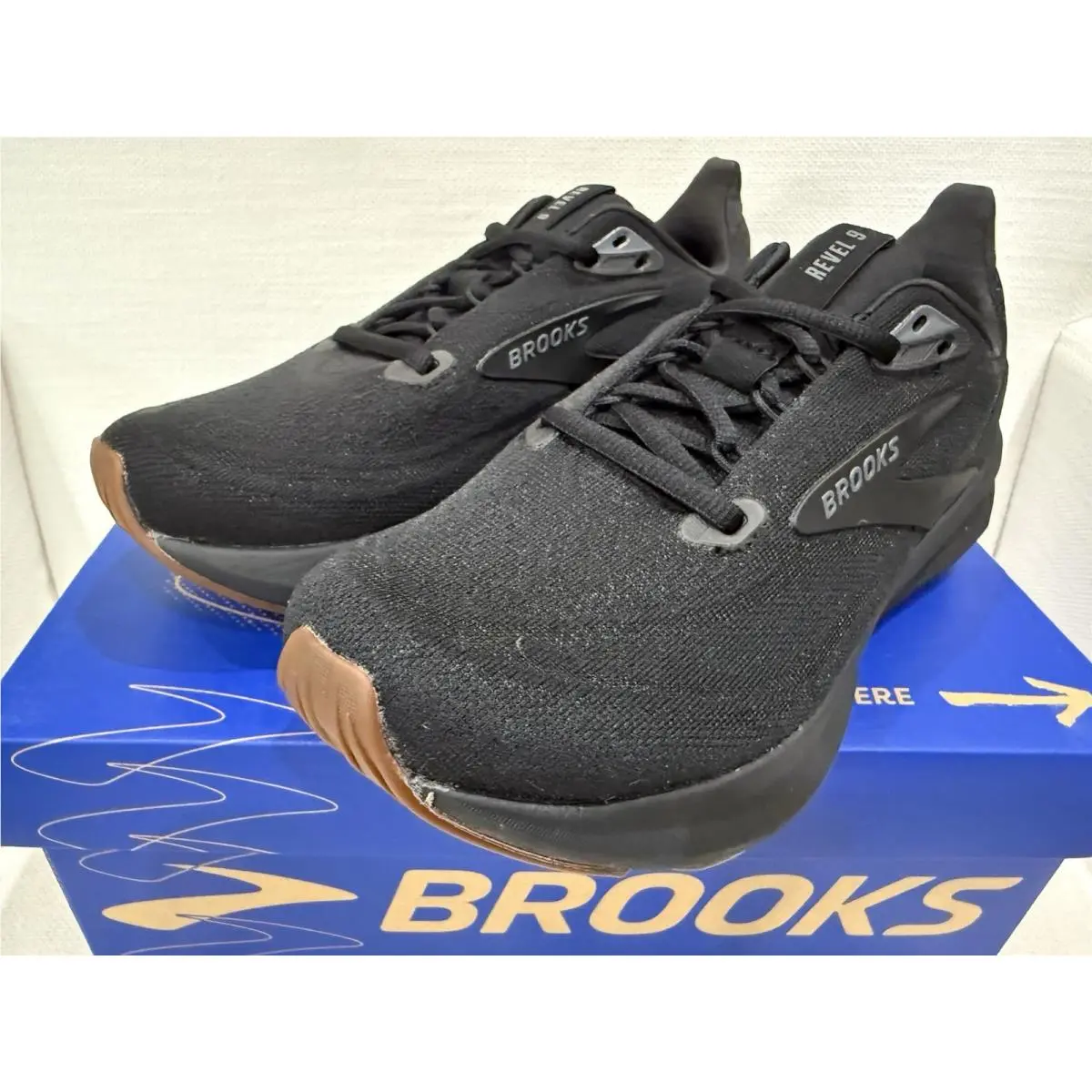 Brooks shoes - Brooks Revel 9 - Revel - Black 3