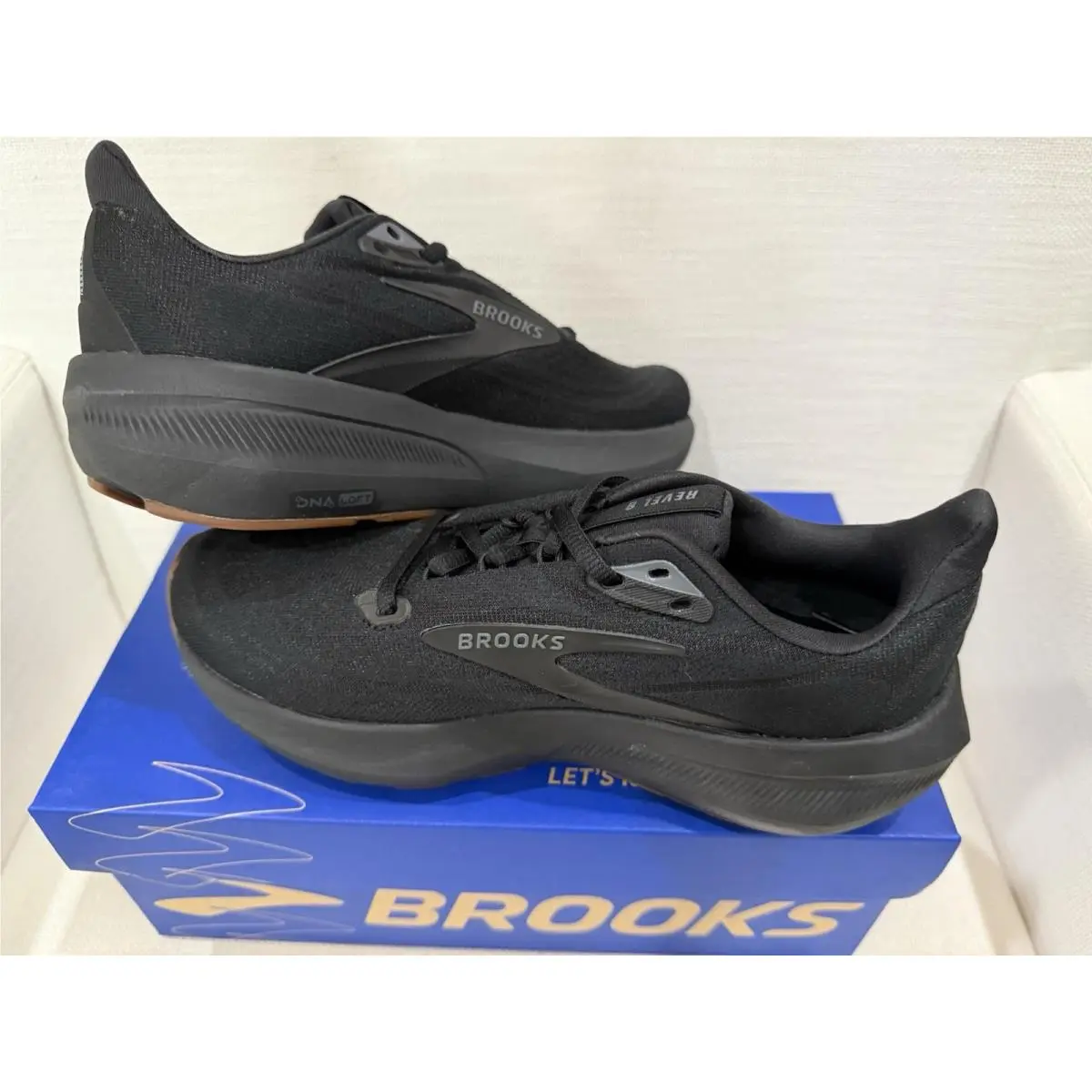 Brooks shoes - Brooks Revel 9 - Revel - Black 7