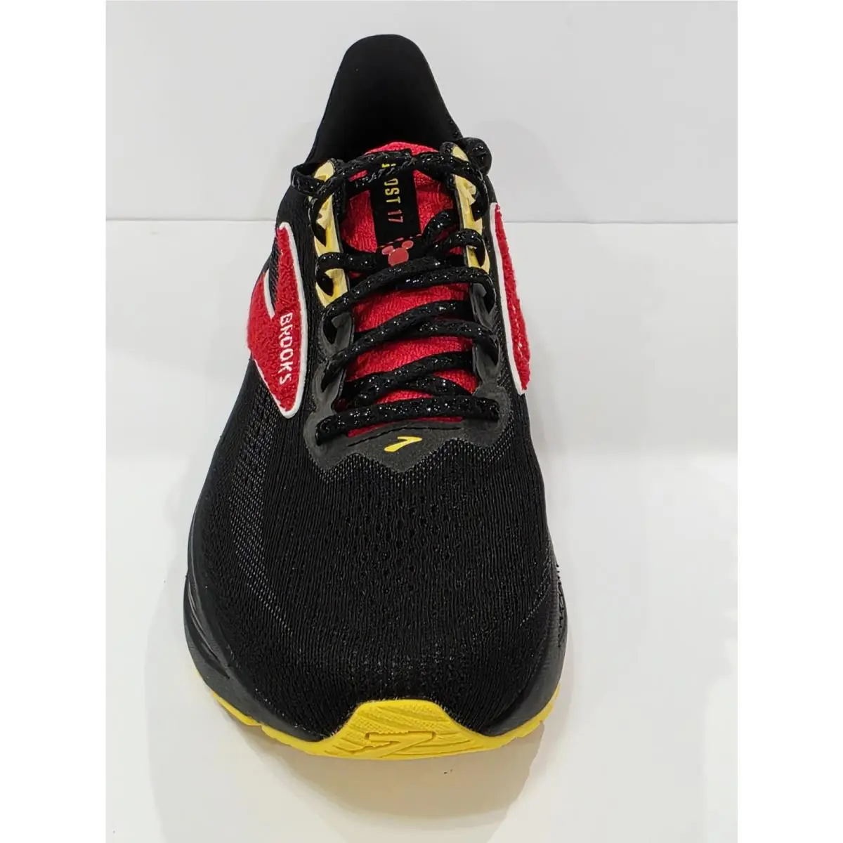 Brooks shoes - Brooks Ghost 17 MICKEY MOUSE RunDisney 2026 - Black/White/Red (UPC: 195394831375) 16