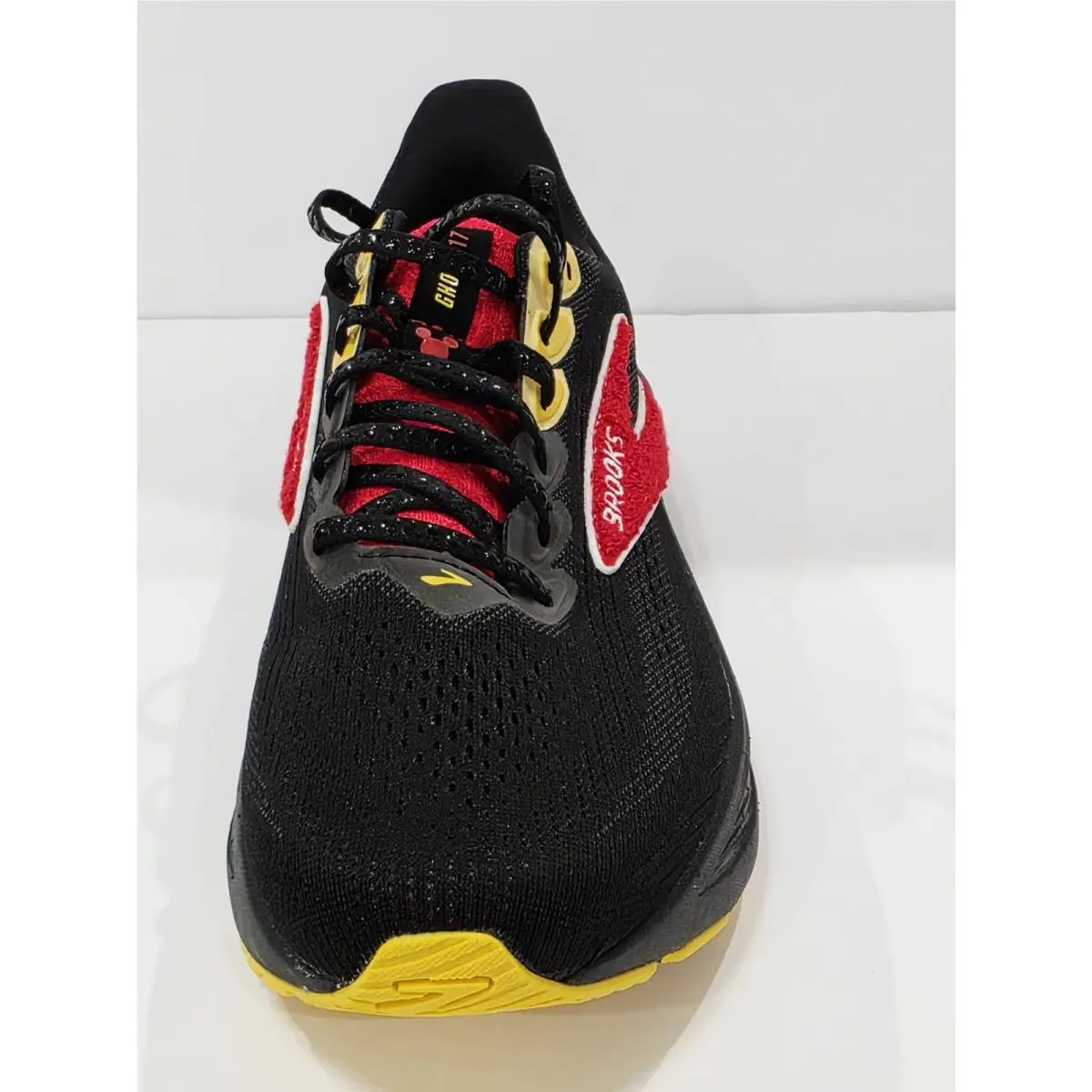 Brooks shoes - Brooks Ghost 17 MICKEY MOUSE RunDisney 2026 - Black/White/Red (UPC: 195394831375) 20