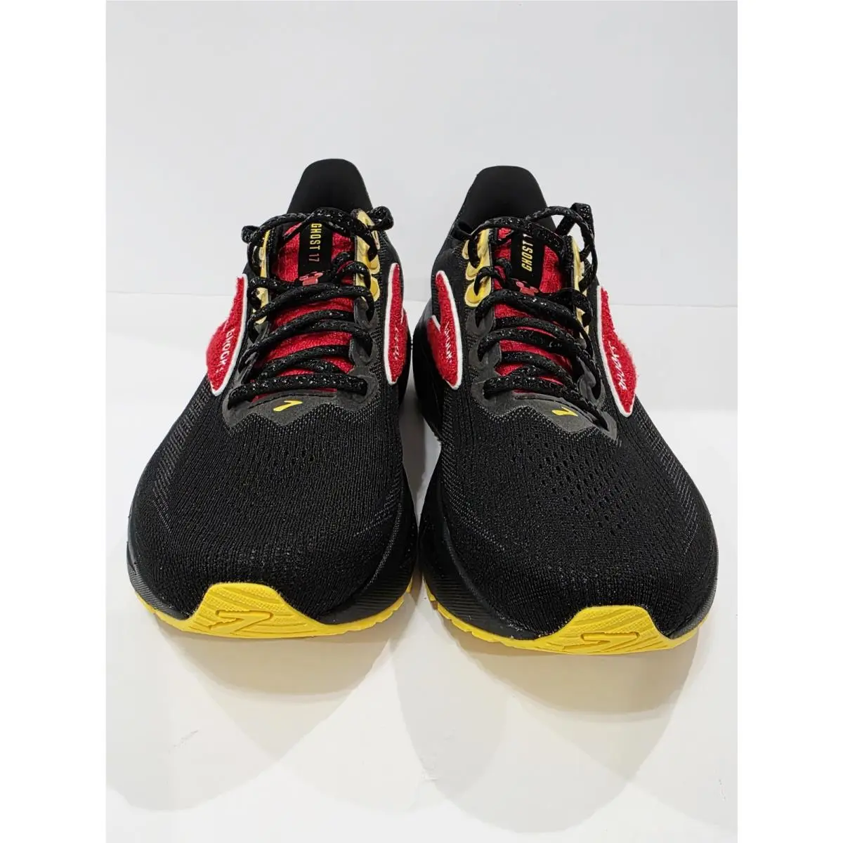 Brooks shoes - Brooks Ghost 17 MICKEY MOUSE RunDisney 2026 - Black/White/Red (UPC: 195394831375) 2
