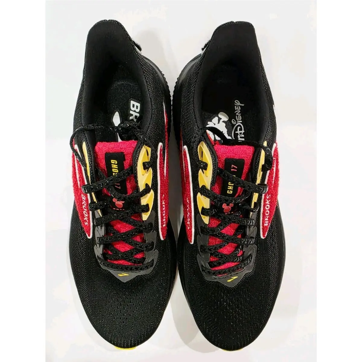 Brooks shoes - Brooks Ghost 17 MICKEY MOUSE RunDisney 2026 - Black/White/Red (UPC: 195394831375) 4