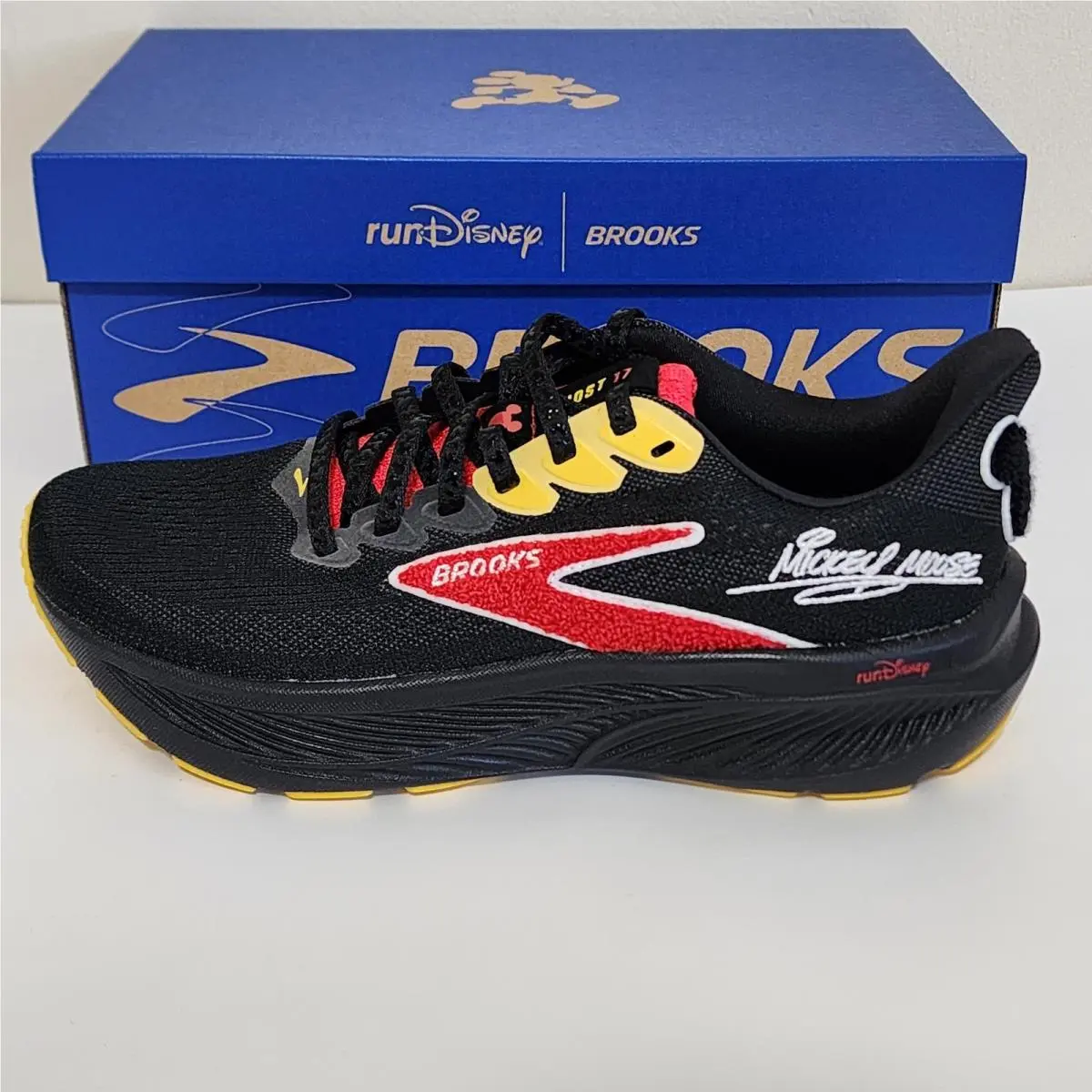 Brooks shoes - Brooks Ghost - Ghost - Black 4