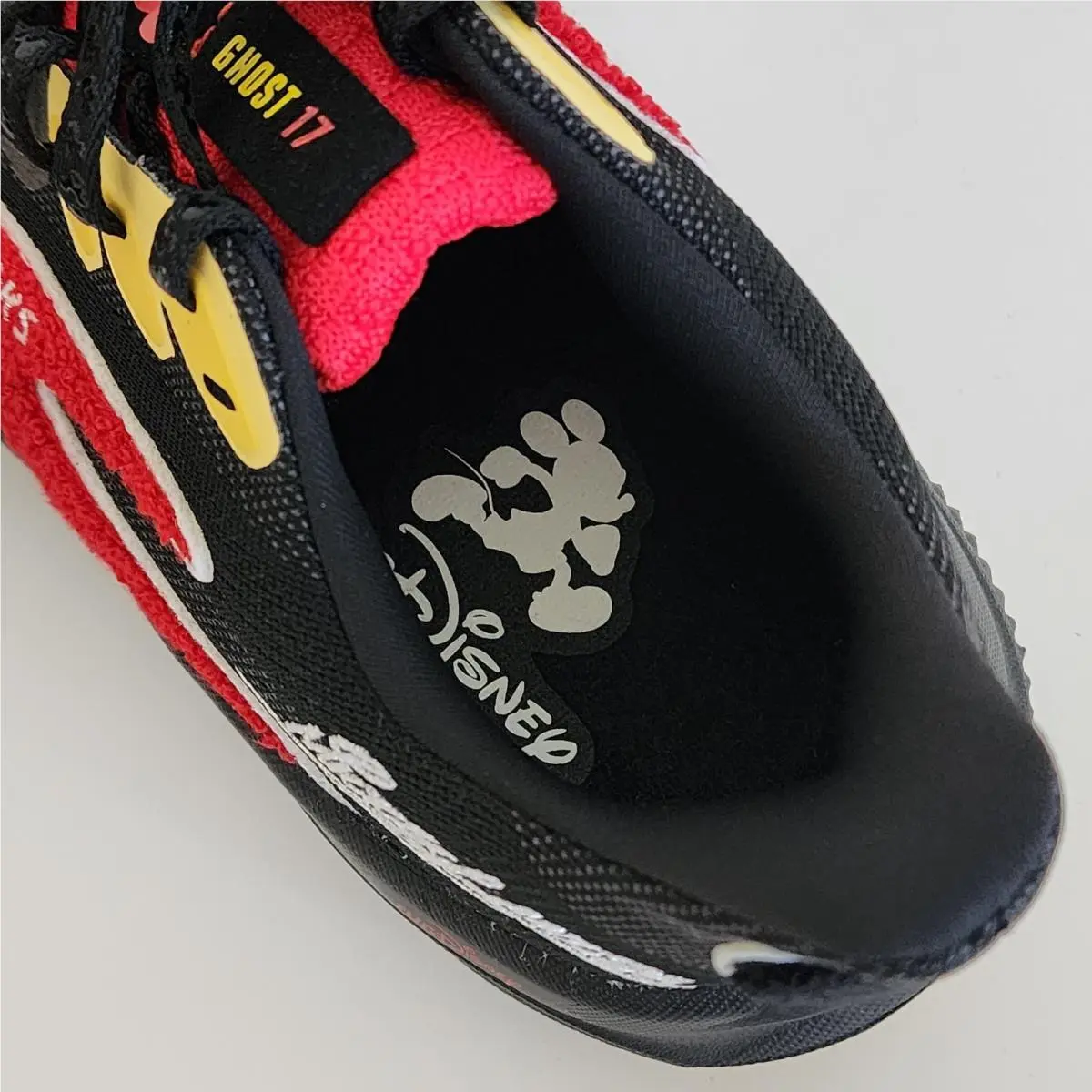 Brooks shoes - Brooks Ghost - Ghost - Black 7