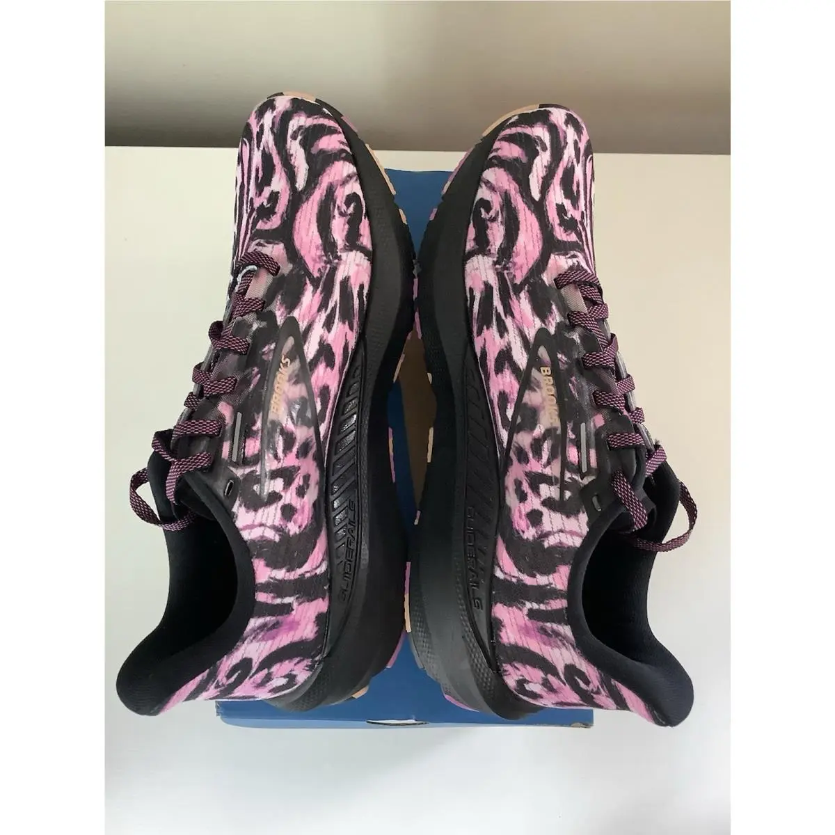 Brooks shoes - Multicolor 1