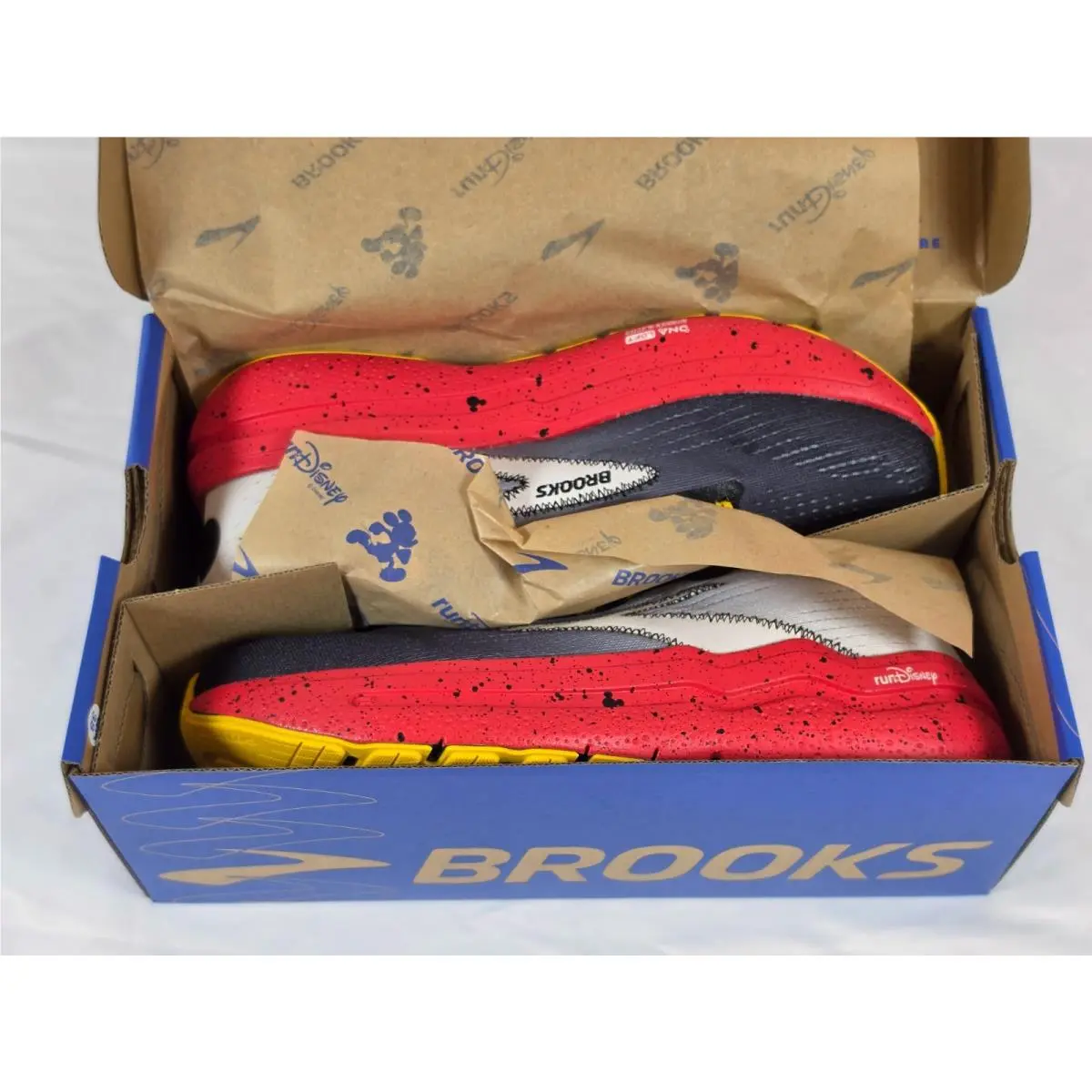 Brooks shoes - Brooks Ghost Max 2 - Ghost Max - Black (UPC: 195394709810) 0