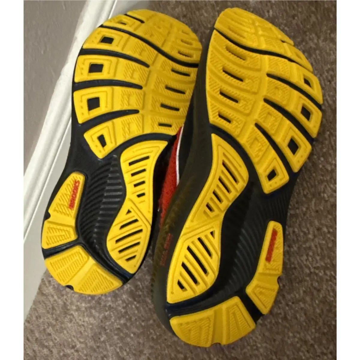 Brooks shoes - Brooks Ghost - Ghost - Black 5