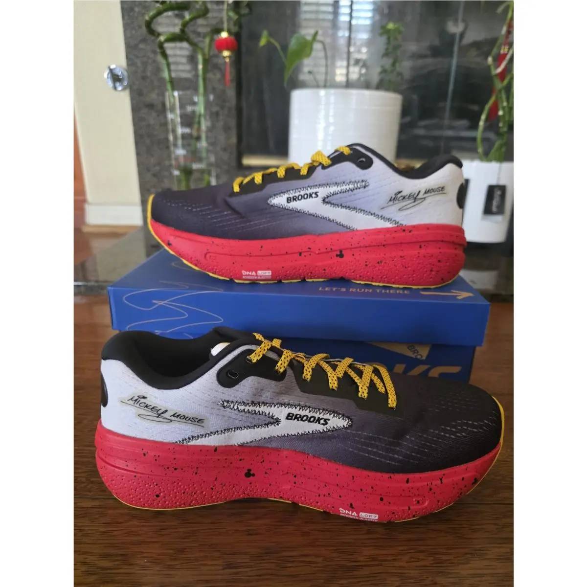 Brooks shoes - Brooks Ghost - Ghost - 120338-1B-062 - Gray 0