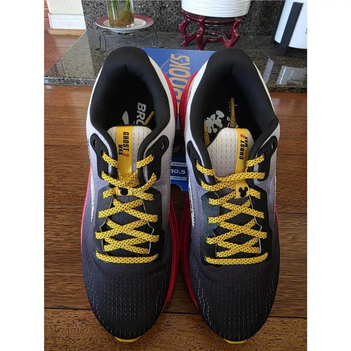 Brooks shoes - Brooks Ghost - Ghost - 120338-1B-062 - Gray 1