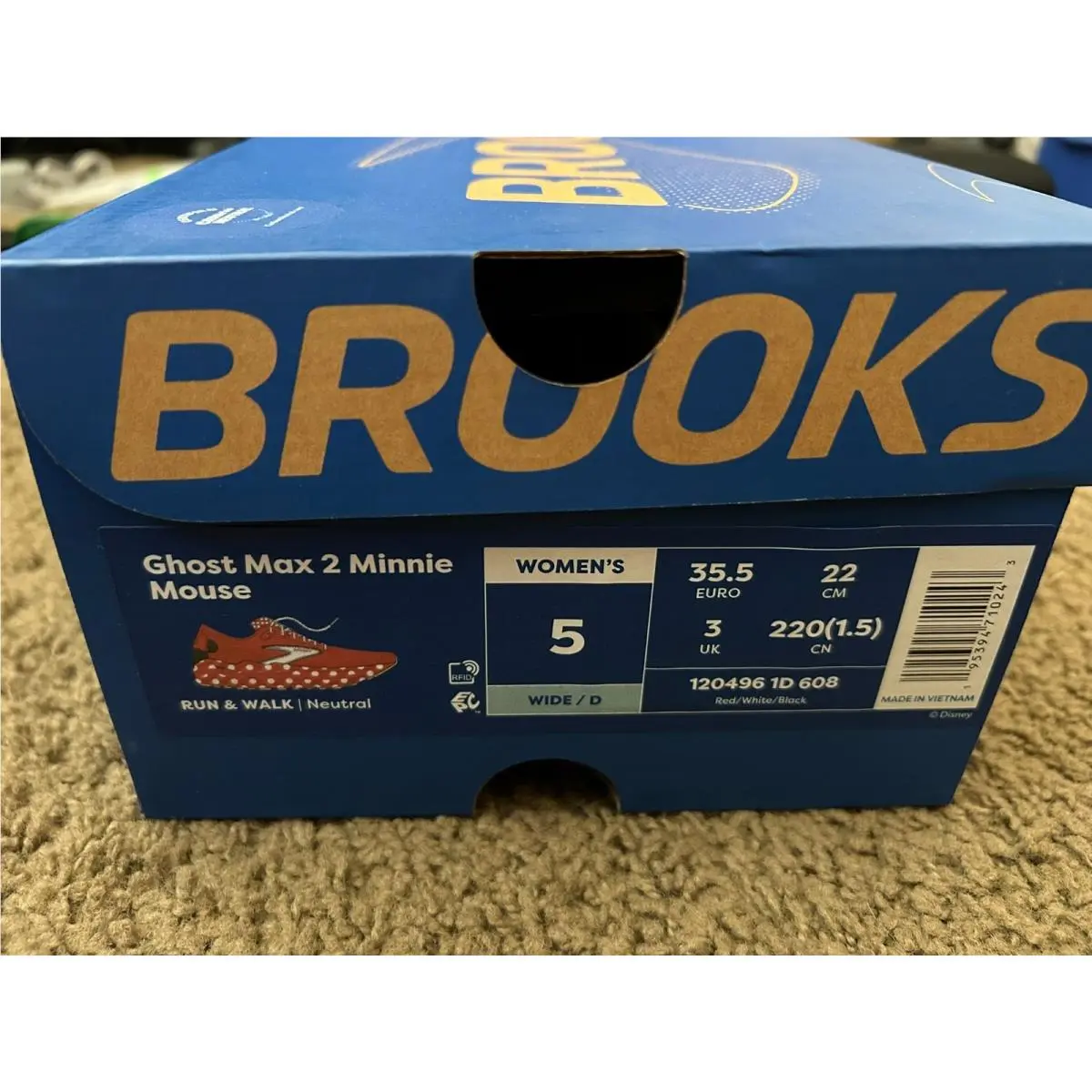 Brooks shoes - Brooks Ghost Max 2 - Ghost Max - Red 0