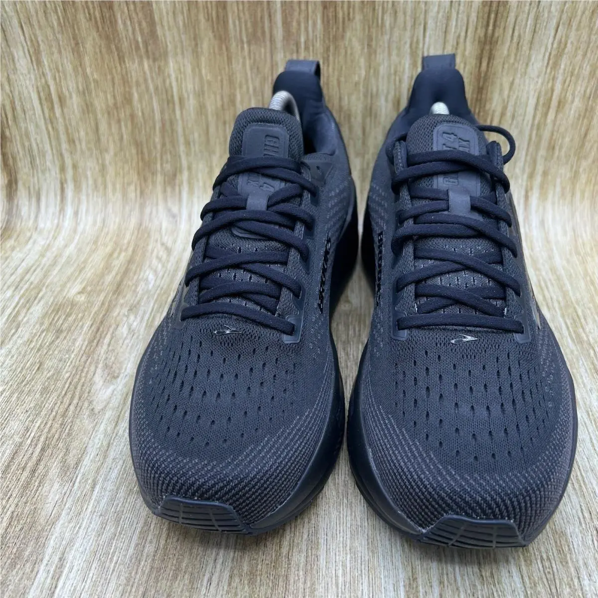 Brooks shoes - Ghost Max 4 - Ghost Max - 1104961D020 - Black 1