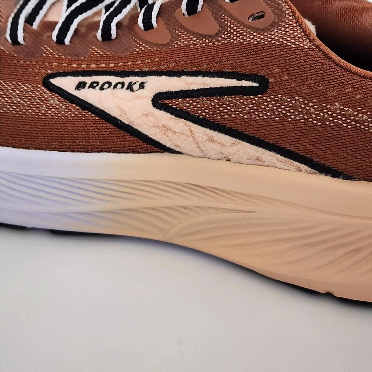 Brooks shoes - Brooks Ghost - Ghost - Brown 7