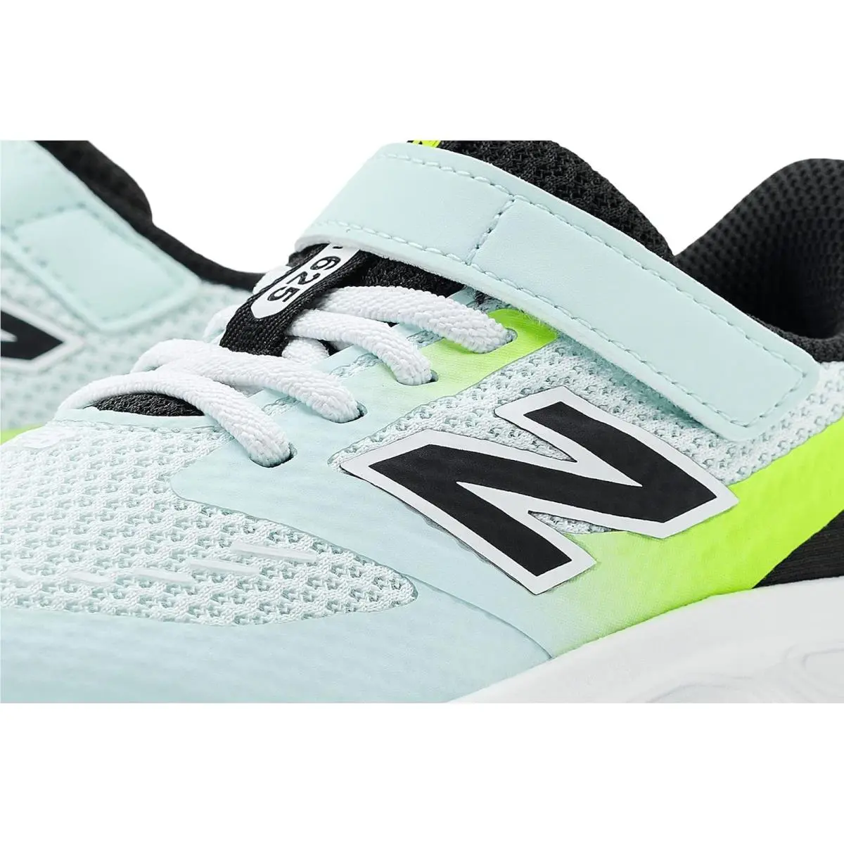 New Balance shoes - Black/Blue Bird 25