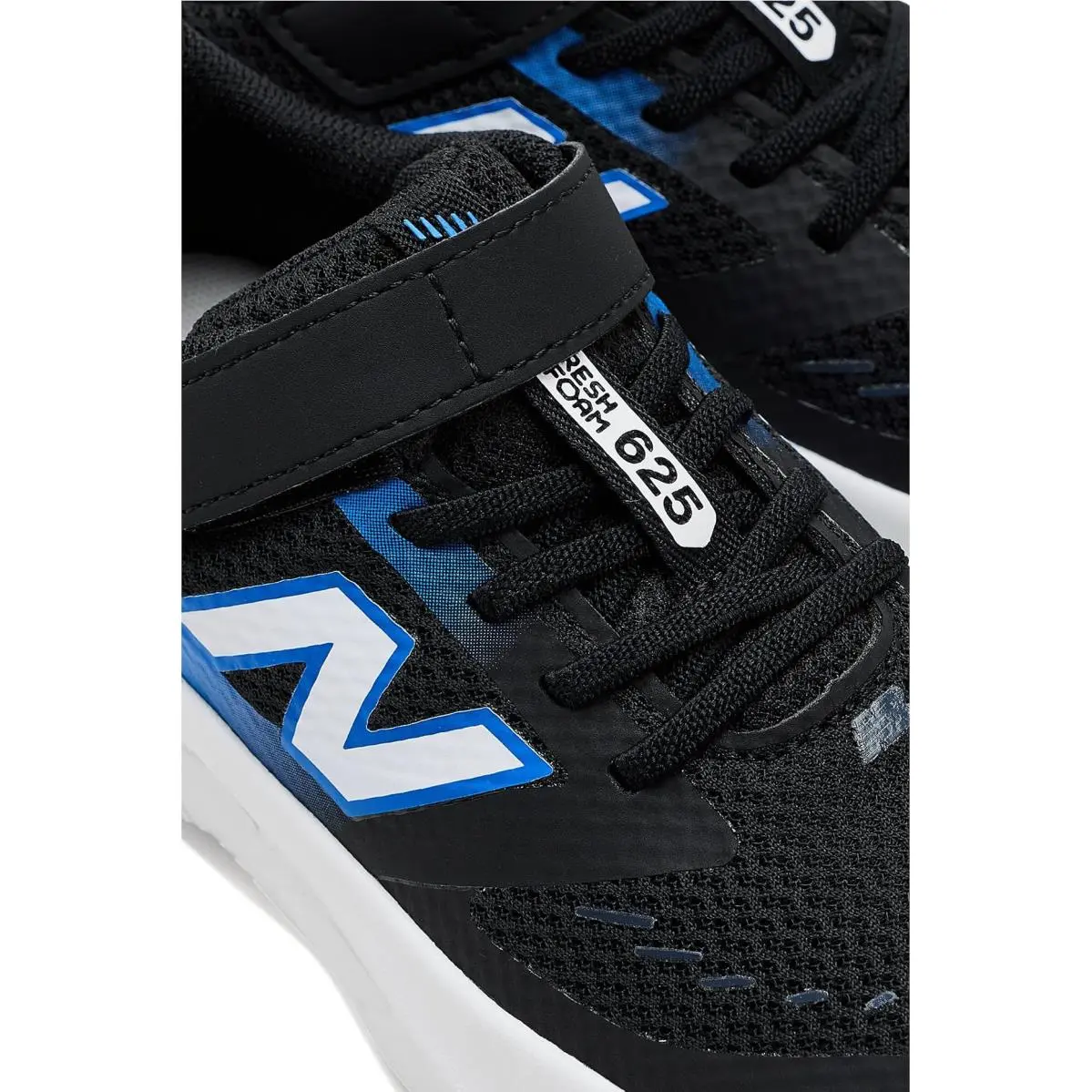 New Balance shoes - Black/Blue Bird 11