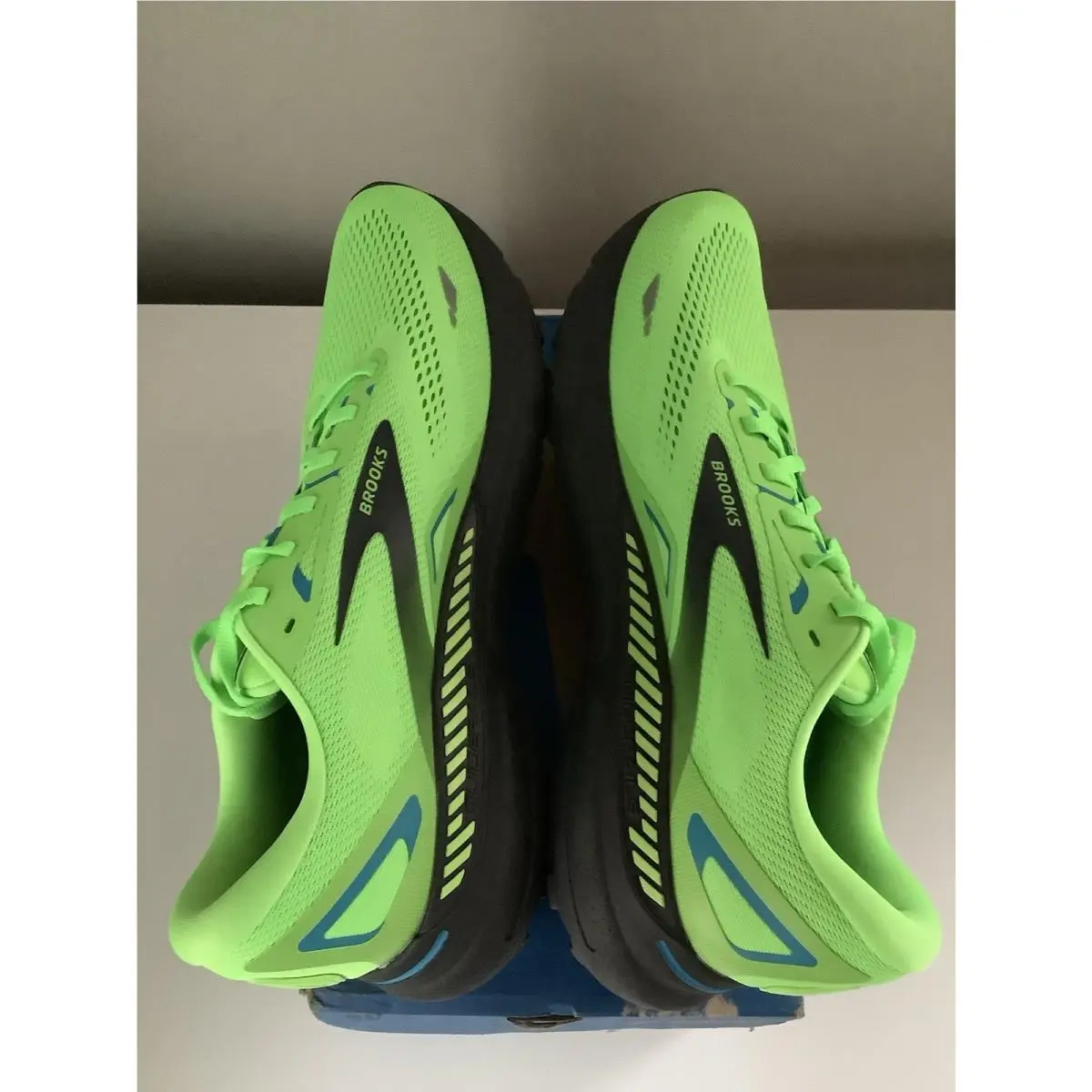 Brooks shoes - Brooks Adrenaline - Adrenaline - Green 1