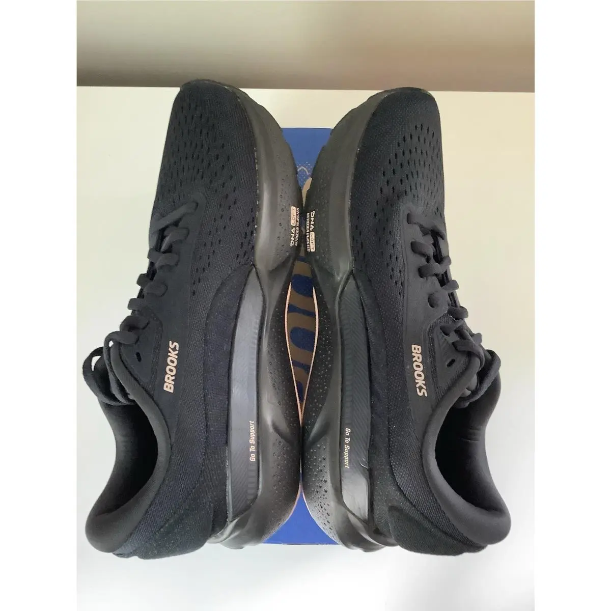 Brooks shoes - Brooks Adrenaline GTS 24 - Adrenaline GTS - Black 1