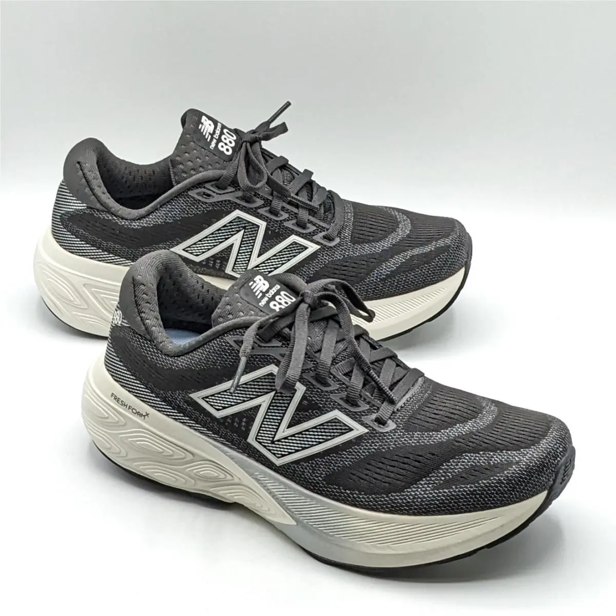 New Balance Fresh Foam X 880v15 Women’s Athletic Running Shoe Black New 6.5