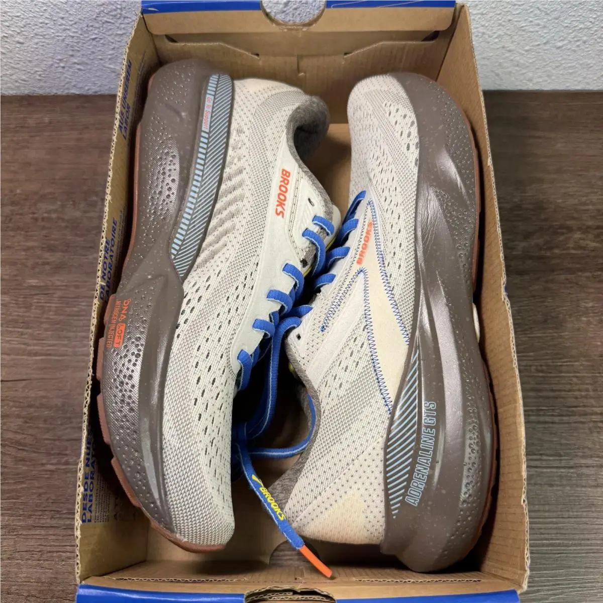 Brooks shoes - Brooks Adrenaline GTS 24 - Adrenaline GTS - 1104371D195 - Gray 1