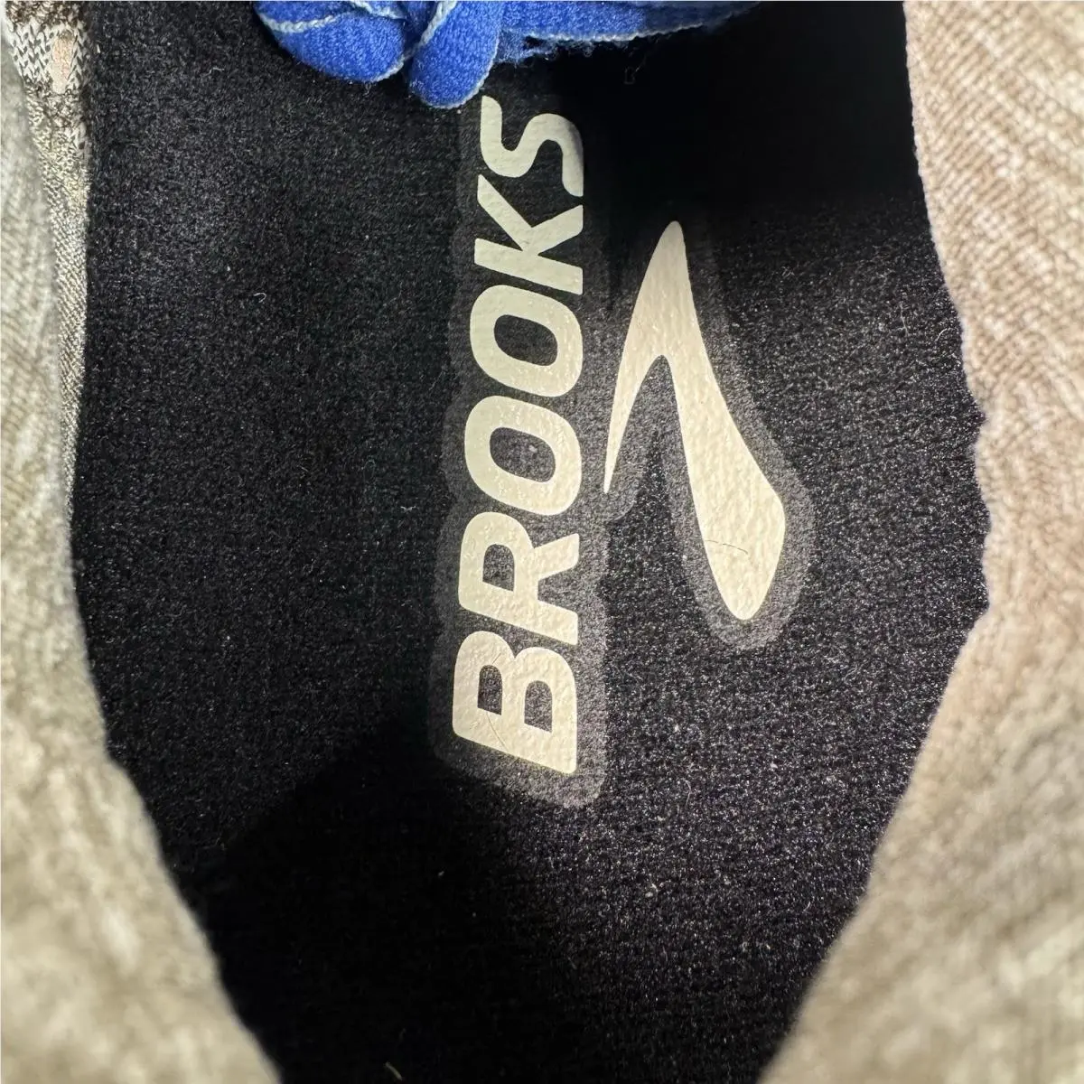 Brooks shoes - Brooks Adrenaline GTS 24 - Adrenaline GTS - 1104371D195 - Gray 5