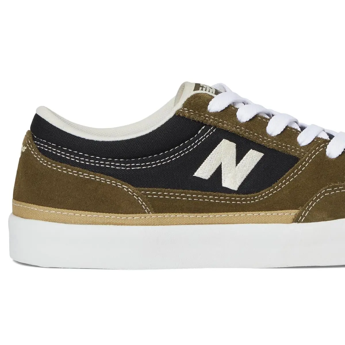 New Balance shoes - Woodland 4