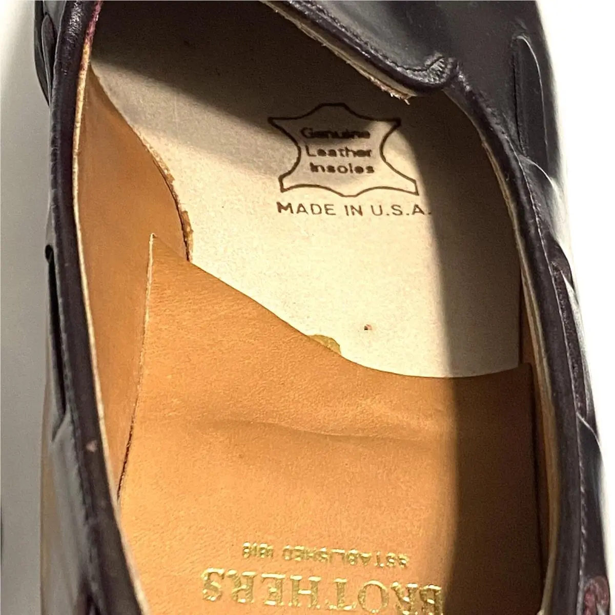 Brooks shoes - Burgundy 5