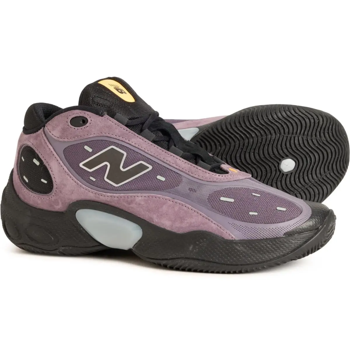 New Balance Fresh Foam BB V3 Basketball Shoes Mens Leather Cushioned