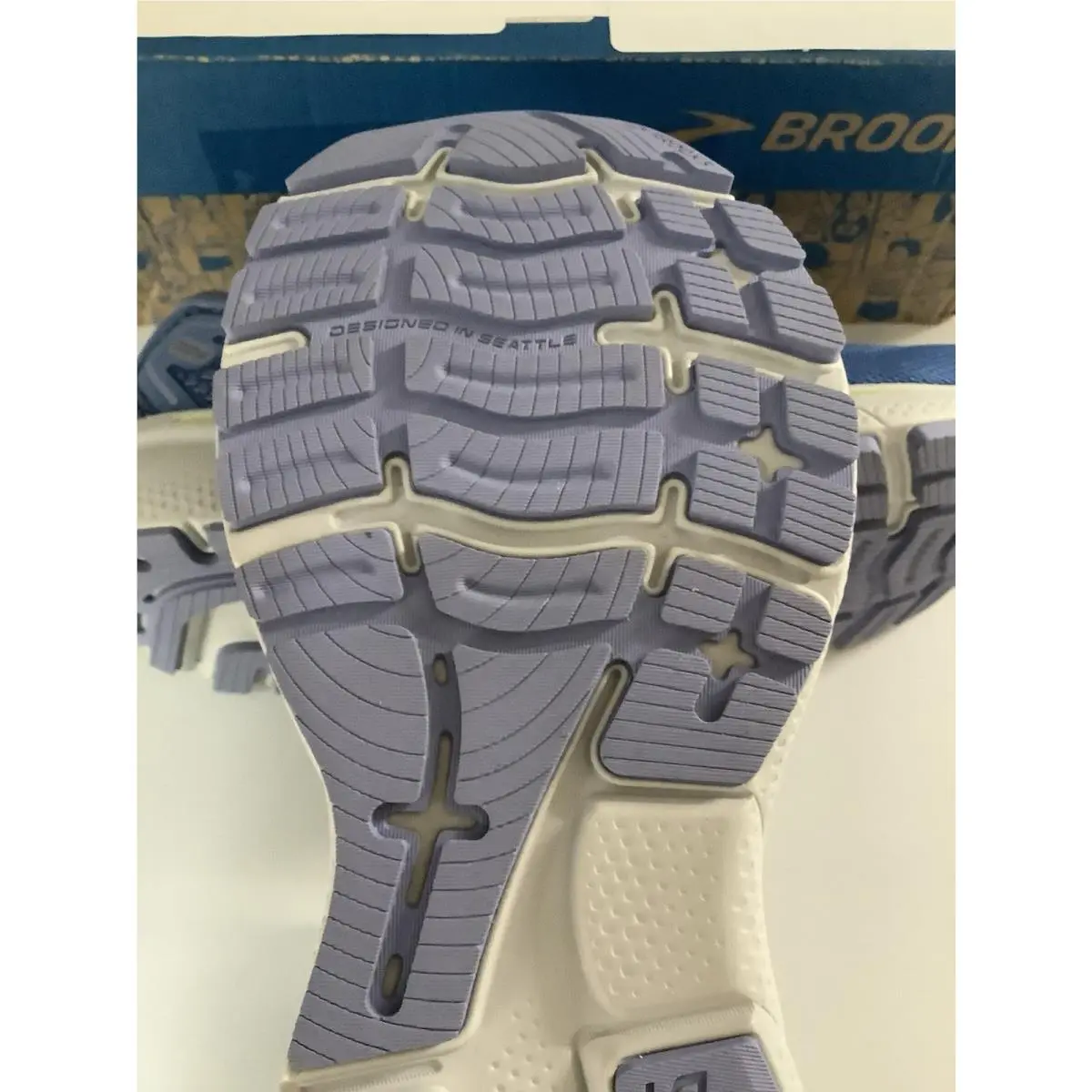 Brooks shoes - Brooks Ghost - Ghost - Blue 4