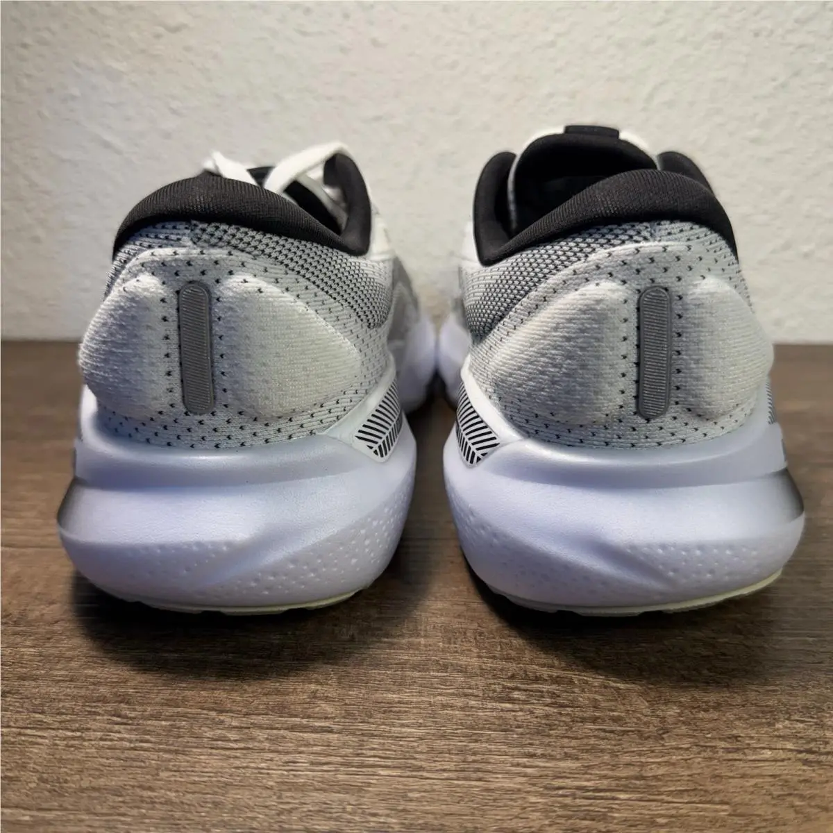 Brooks shoes - Brooks Adrenaline GTS 24 - Adrenaline GTS - 1204261B126 - White 8