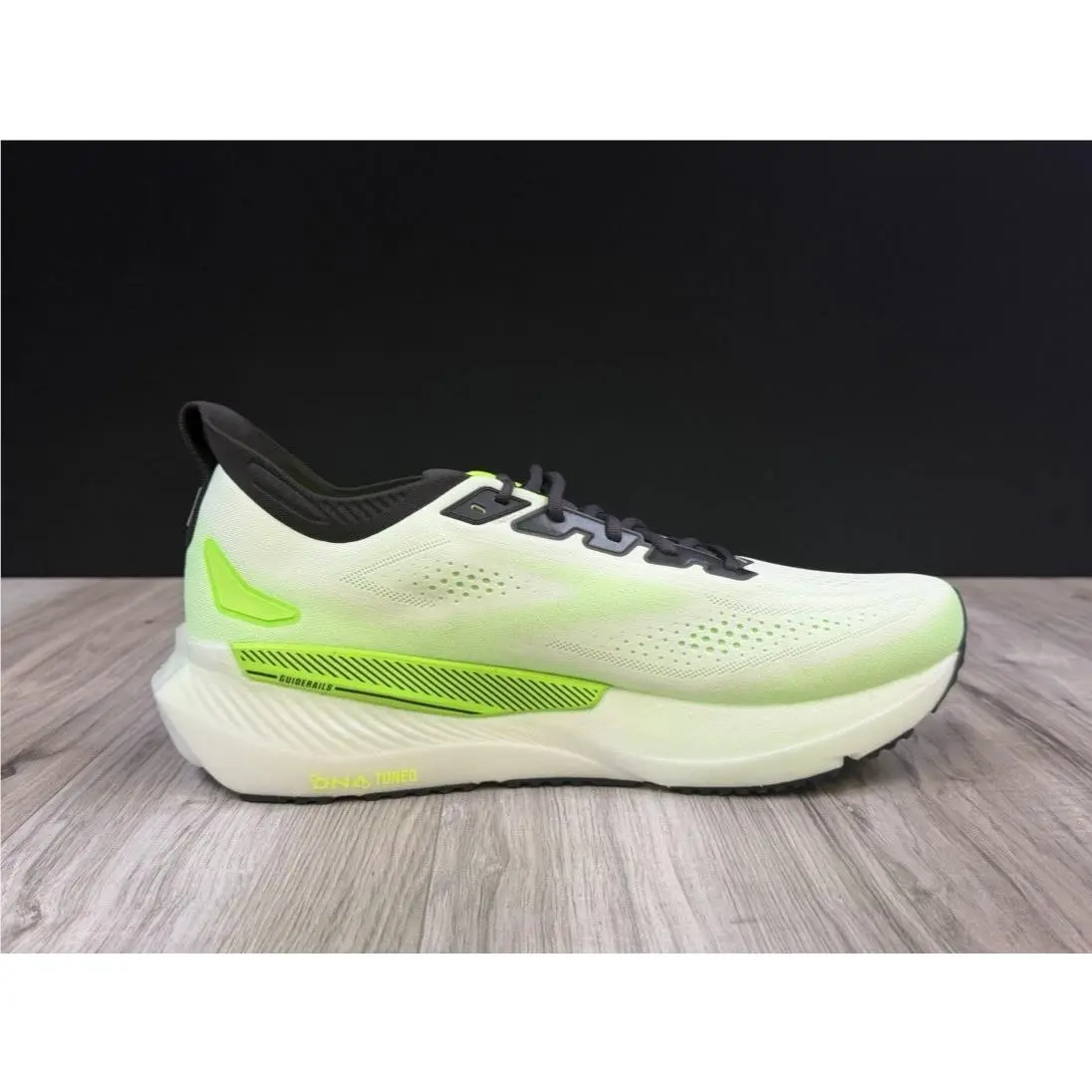 Brooks shoes - Brooks Glycerin GTS 23 - Glycerin GTS - 1104751D154 - White 4