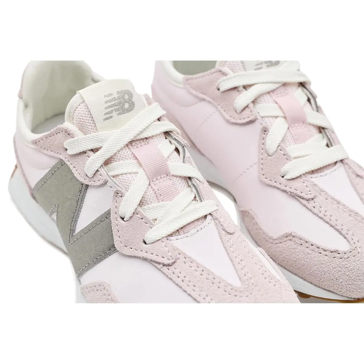 New Balance shoes - Black/White 25