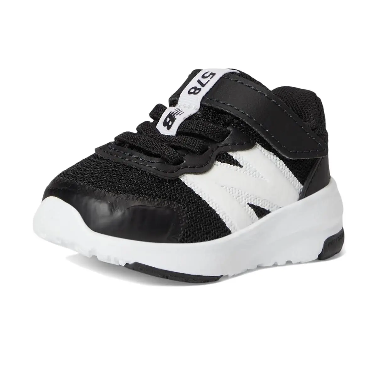 New Balance shoes - Black/White 5