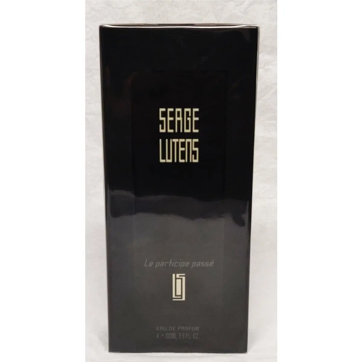 LE Participe Passe BY  Eau DE Parfum 3.3 OZ/100 ML For Unicex Newbox by Serge Lutens