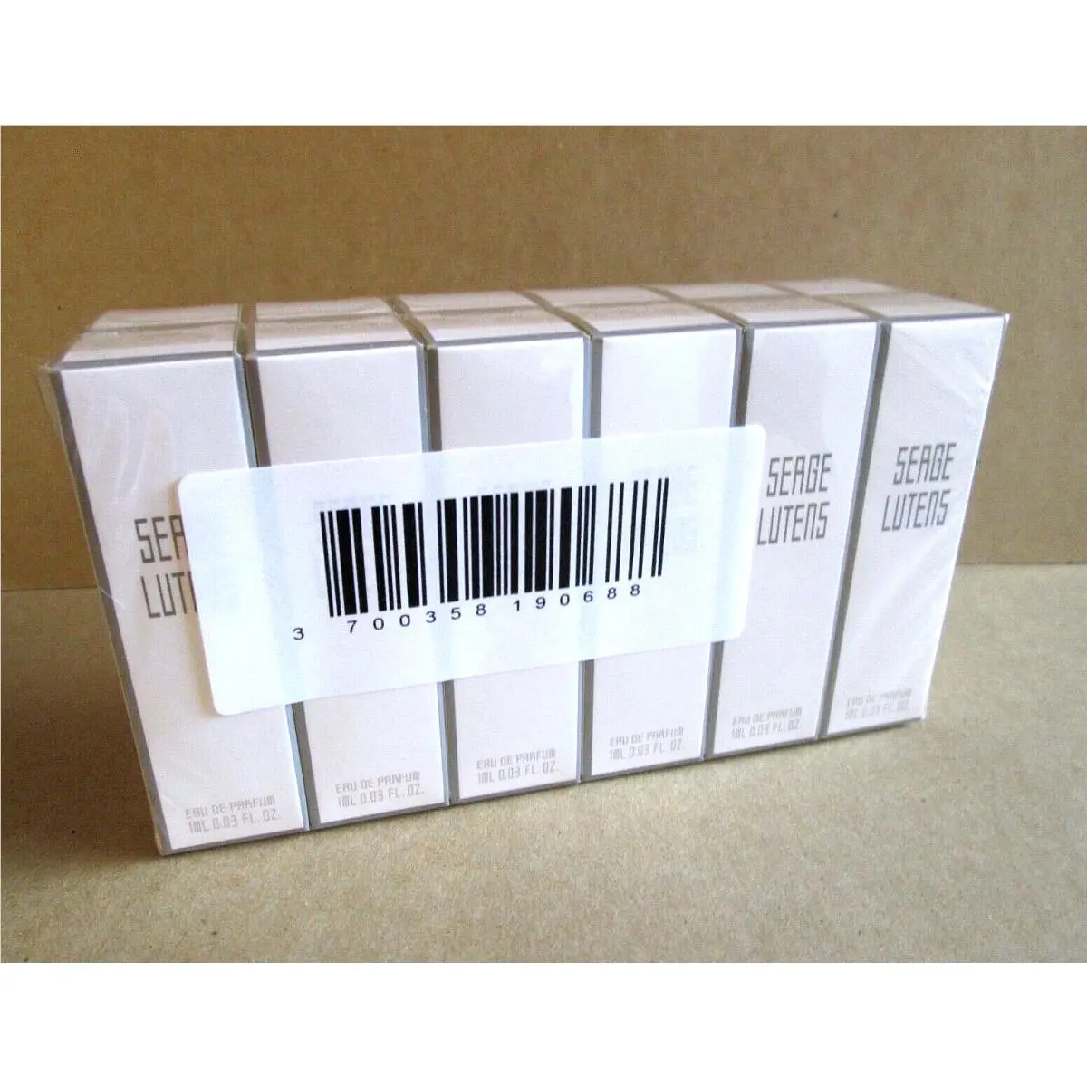 Set OF 12 Santal Blanc Eau DE Parfum  Samples 1 ML 0.03OZ by Serge Lutens