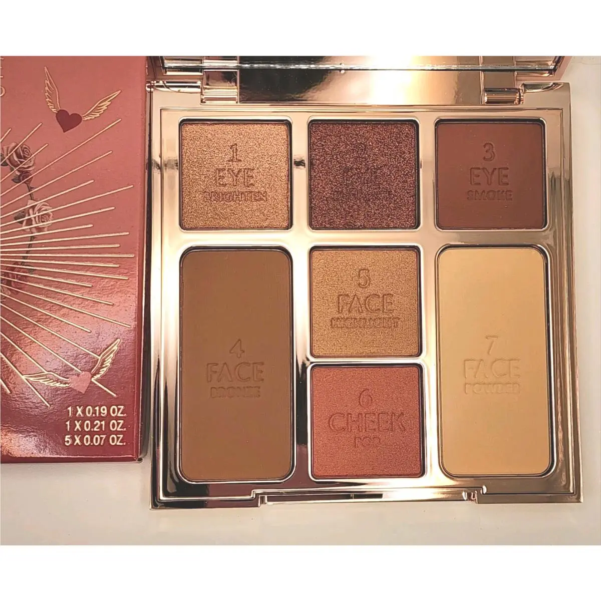 Charlotte Tilbury Instant Look of Love in a Palette Glowing Beauty