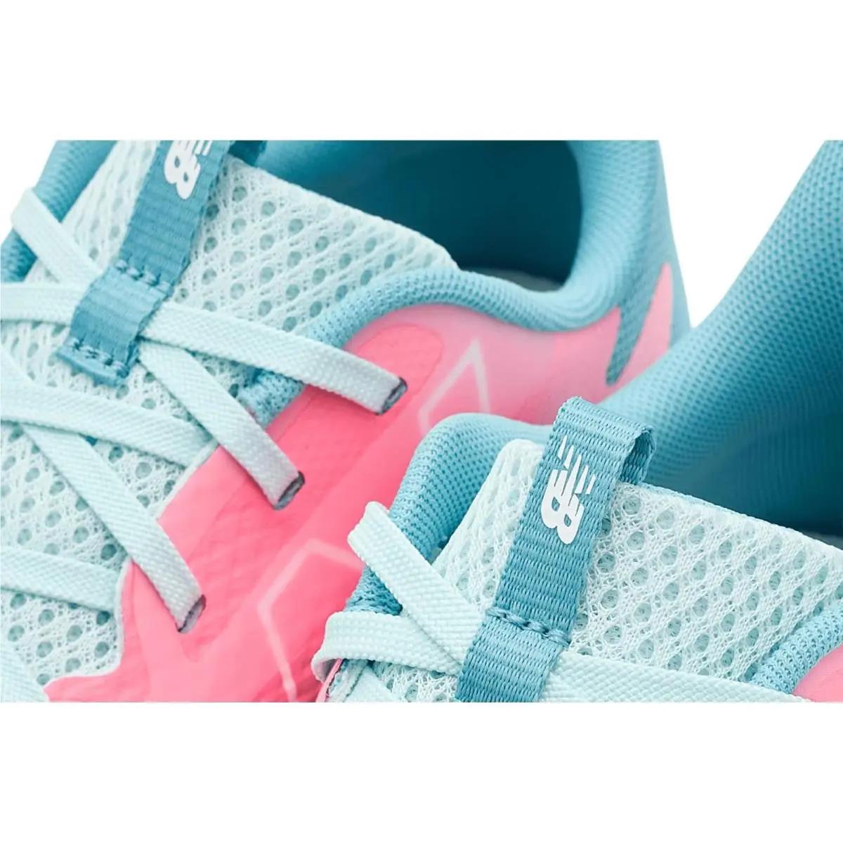 New Balance shoes - Glint Blue/Double Bubble 11