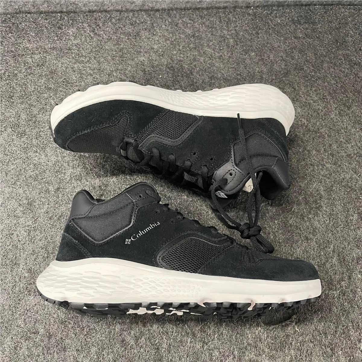 Columbia shoes - YL8424010 - YL8424-010 - Black (UPC: 199141423899) 1