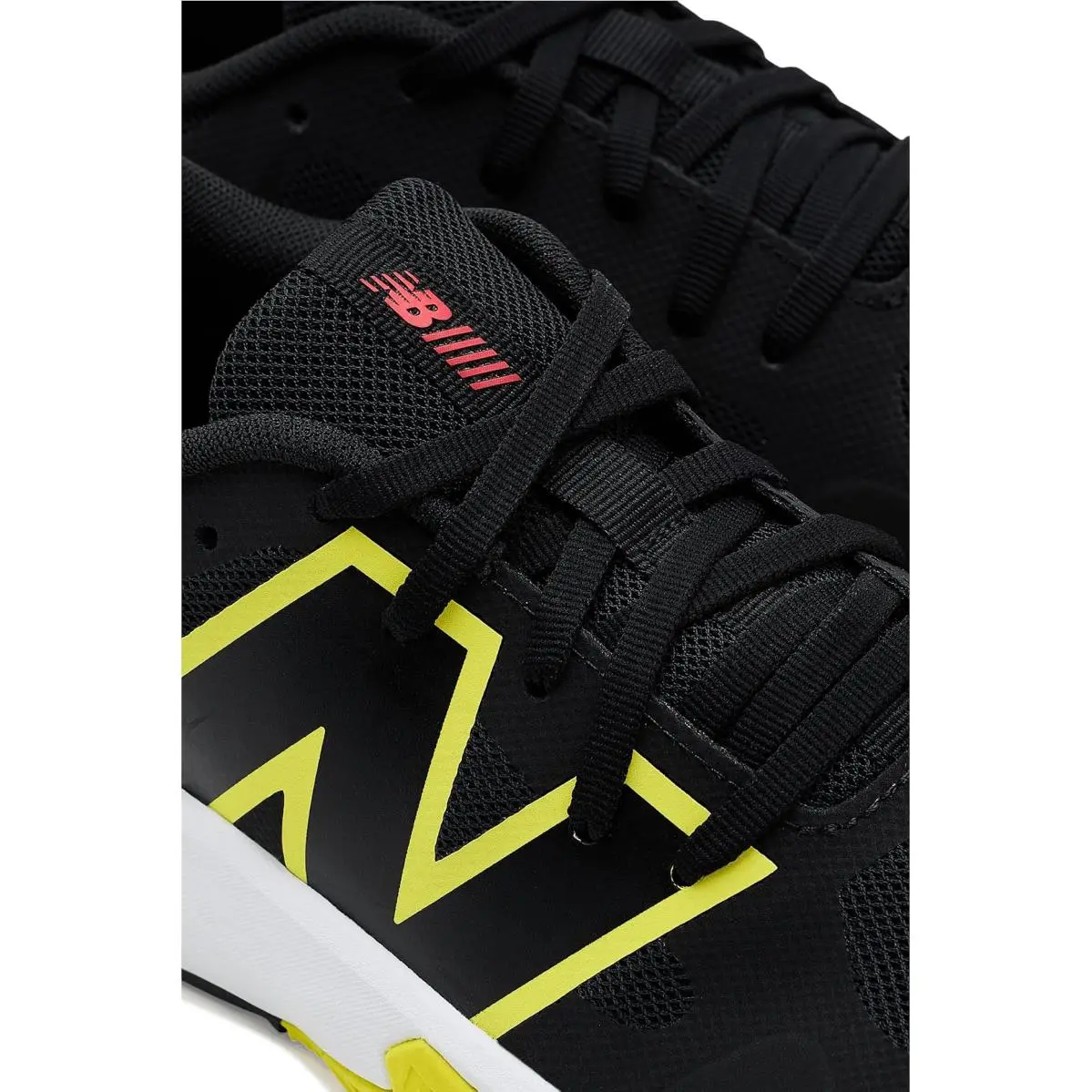 New Balance shoes - Black/Punch Yellow 4