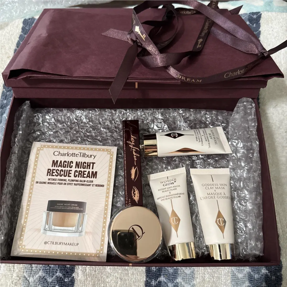 Charlotte Tilbury Charlotte`s Magic Cream. Gift Box Rare