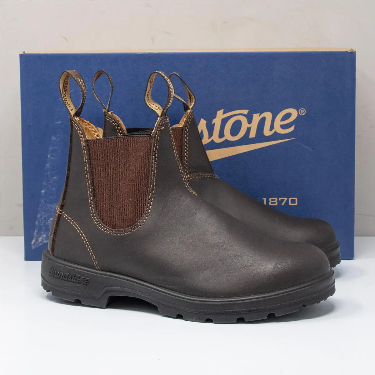 Blundstone 550 Walnut Leather Chelsea Boots Women`s 7.5 US 4.5 AU