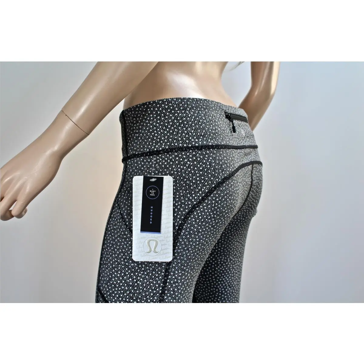 Lululemon clothing - Black & Reflective Silver 16
