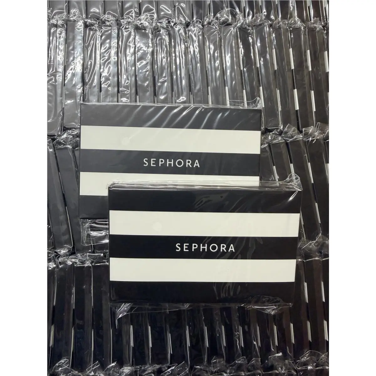 150 - Sephora Compact Pocket Double Mirror Magnifying Gift Box- 4 x2.5