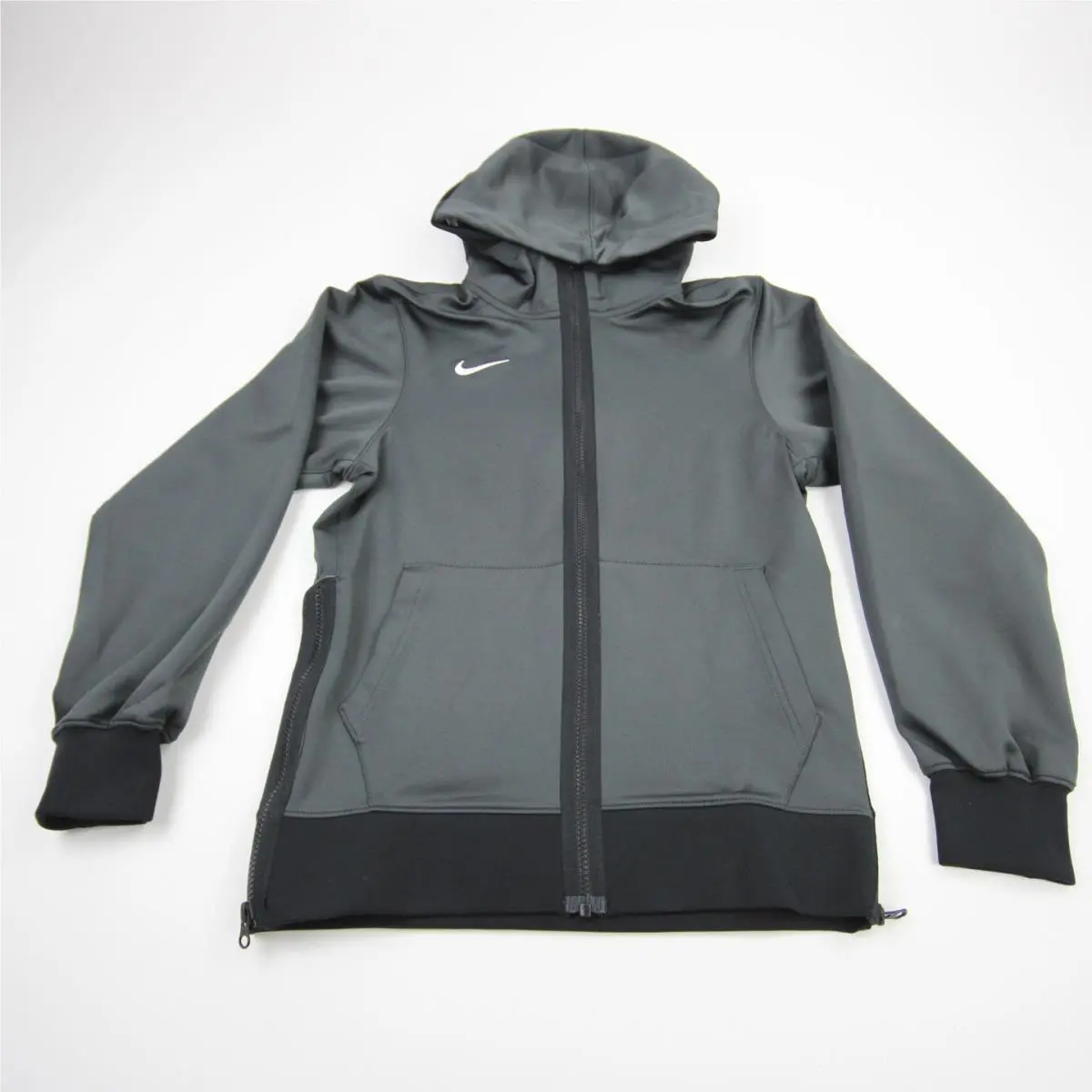Nike clothing - Gray 3